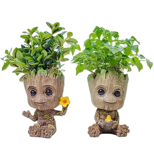 Miniature Groot figurine by Ansoff, 5cm tall, crafted for desktop decor, featuring cartoon-style tree character ornament.