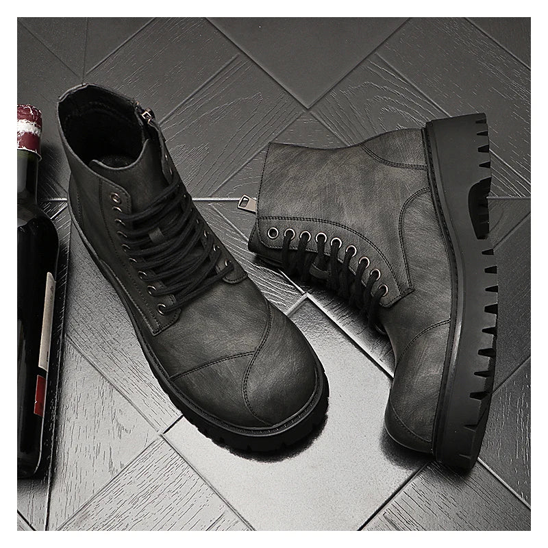 Ansoff British style men's motorcycle boots with lace-up leather design, big toe cap, cowboy platform, and desert-inspired look.