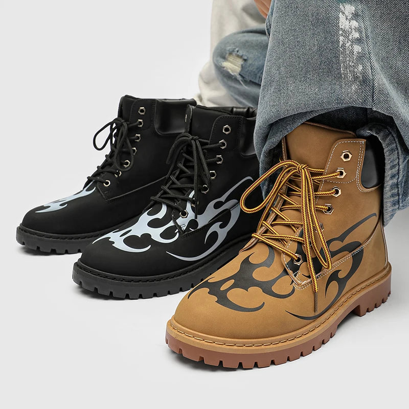 Ansoff men's British-style ankle motorcycle boots in high-quality leather with a sleek, fashionable design.