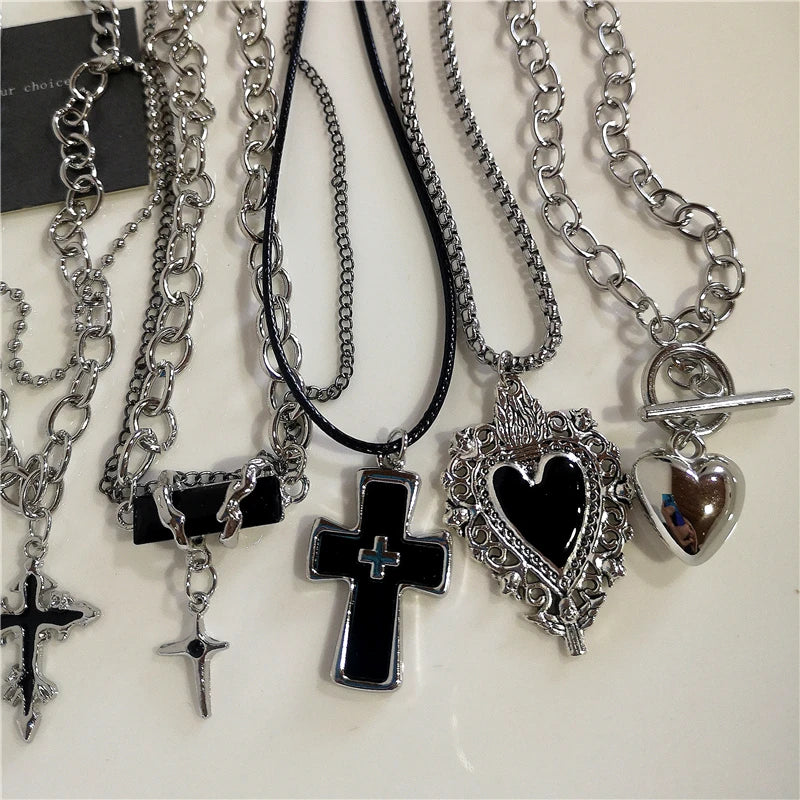 Punk Rock Black Heart Cross Pendant Chain Necklace For Men Women Cool Hip Hop Street Vintage 90s Y2K Grunge Goth Accessories - Acros