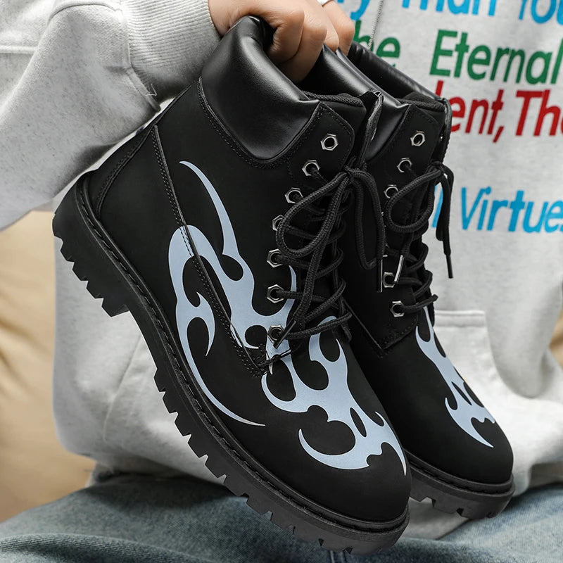 Ansoff men's high-quality leather motorcycle boots with British style, ankle length, featuring a sleek, unisex design.