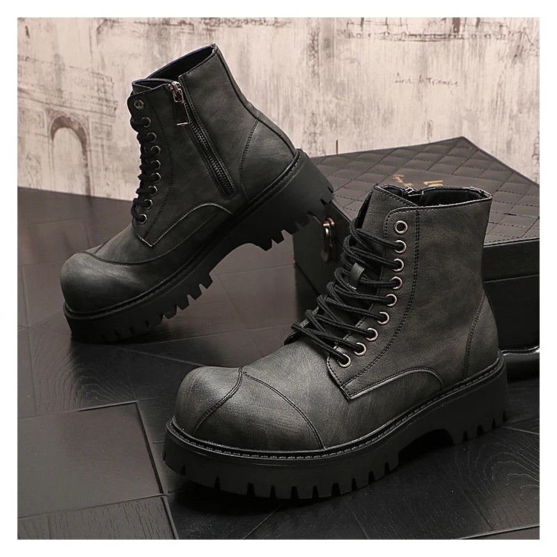 Ansoff British style men's motorcycle boots with lace-up leather design, big toe, cowboy platform, and desert-inspired look.