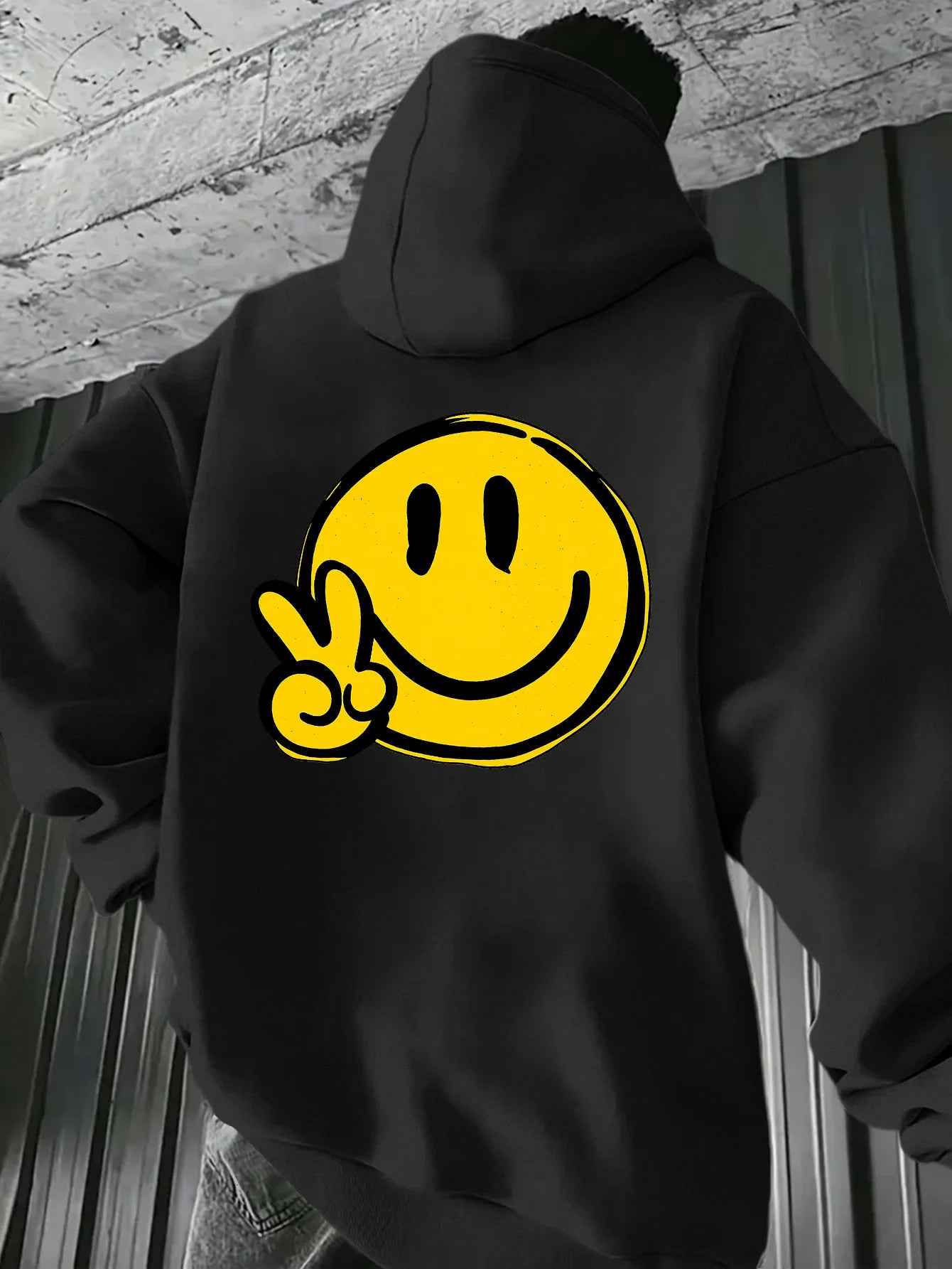 A Stylish and Comfortable Men's Hooded Sweatshirt with A Smiling Face, Perfect for Autumn and Winter Seasons - Acros