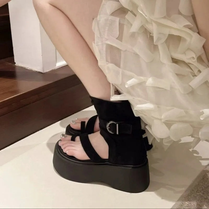 Ansoff fashionable women's platform boots with heels, summer 2026 trend, Roman style short boots with height-increasing design.