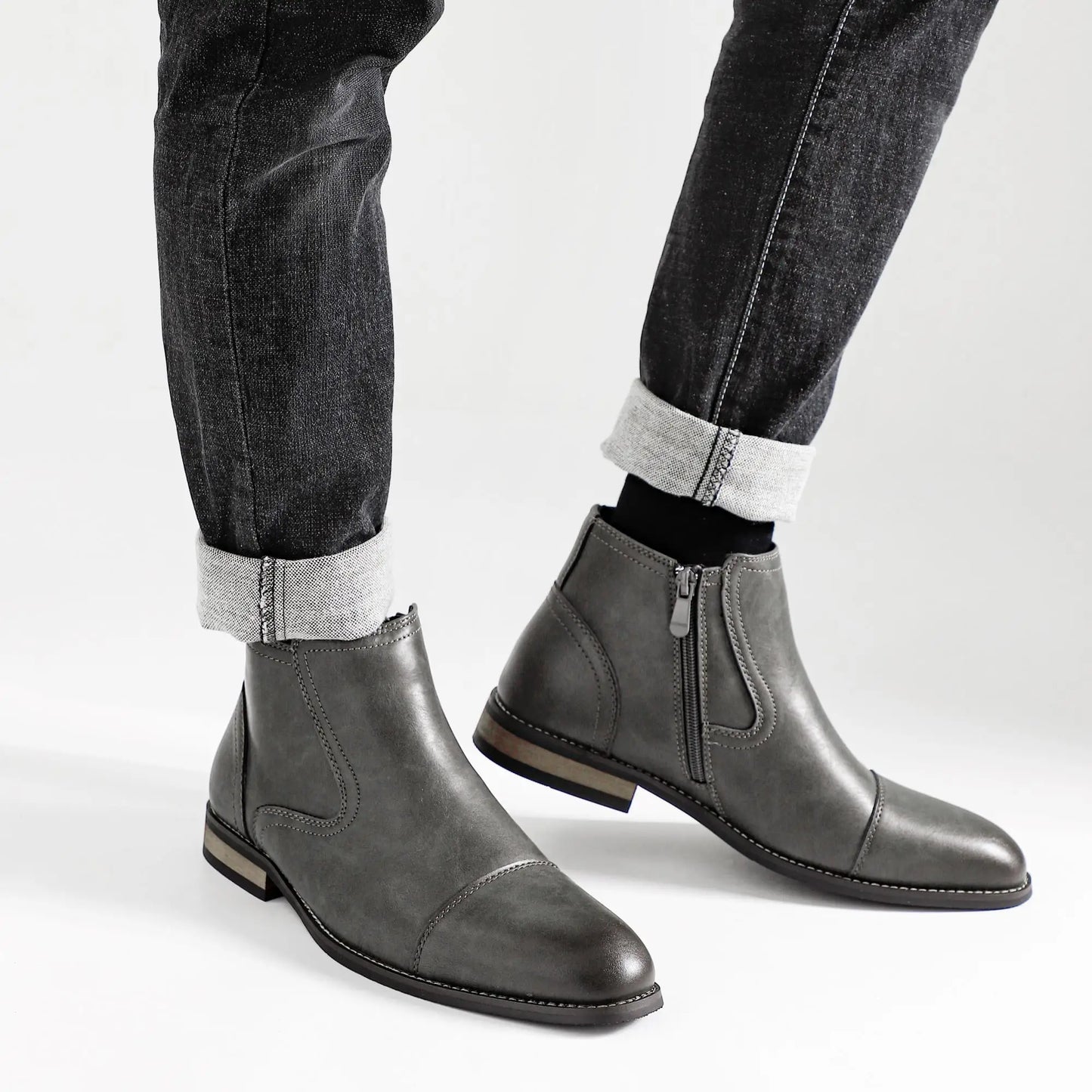Men's fashion boots by Ansoff, made of leather, showcasing a comfortable and stylish design for modern footwear.