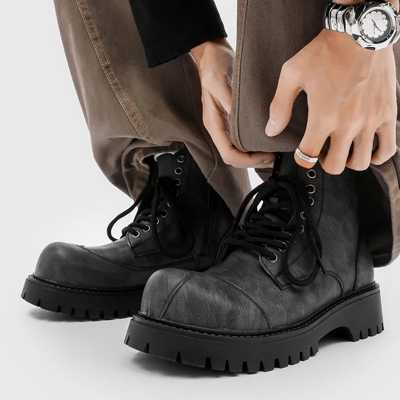 Ansoff British style men's motorcycle boots with lace-up leather design, big toe, cowboy platform, and rugged desert-inspired look.